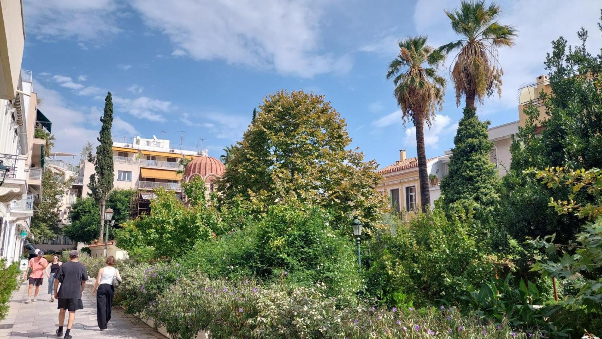 Cozy Apartment In Plaka Athens Exterior photo